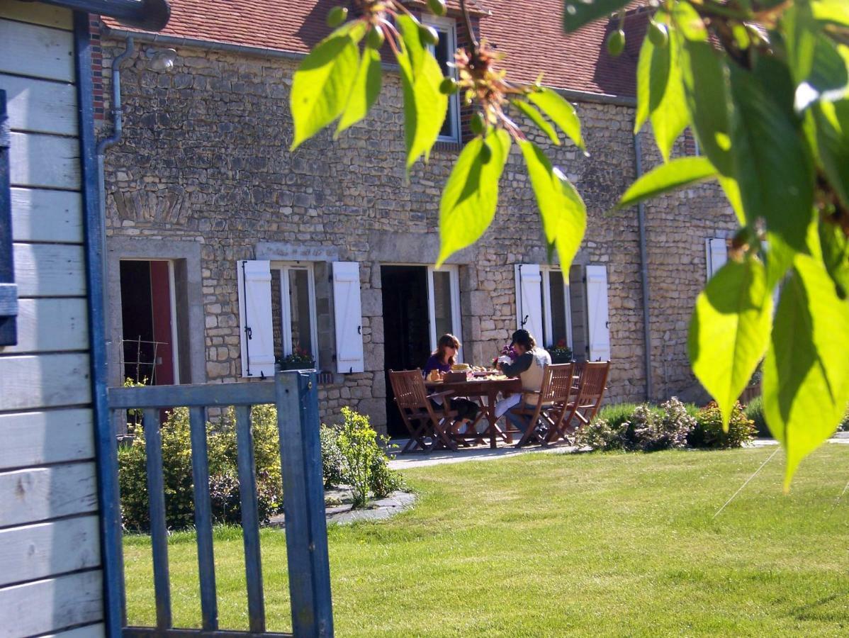 B&B le bourg d'Aunou, petit déjeuner compris Exterior foto